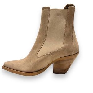 Toral Revolve Suede Ankle Booties Size 40 Western Beige Excellent Condition